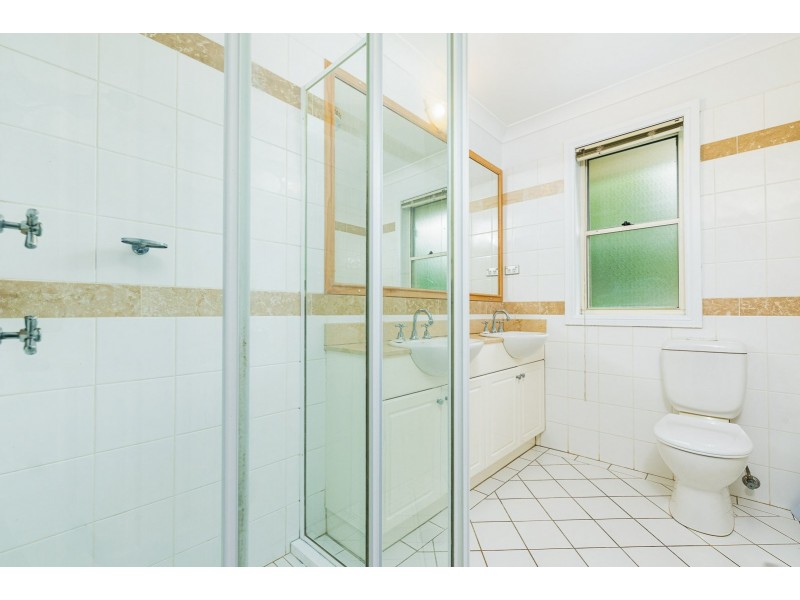 2 Skylark Cct, Bella Vista NSW 2153