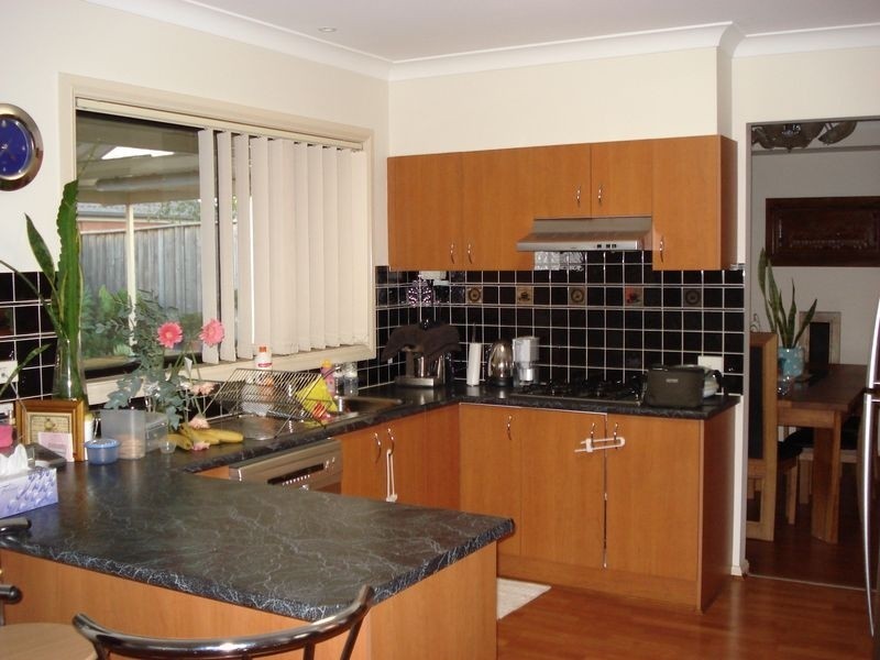 8 Malvern Rd, Glenwood NSW 2768