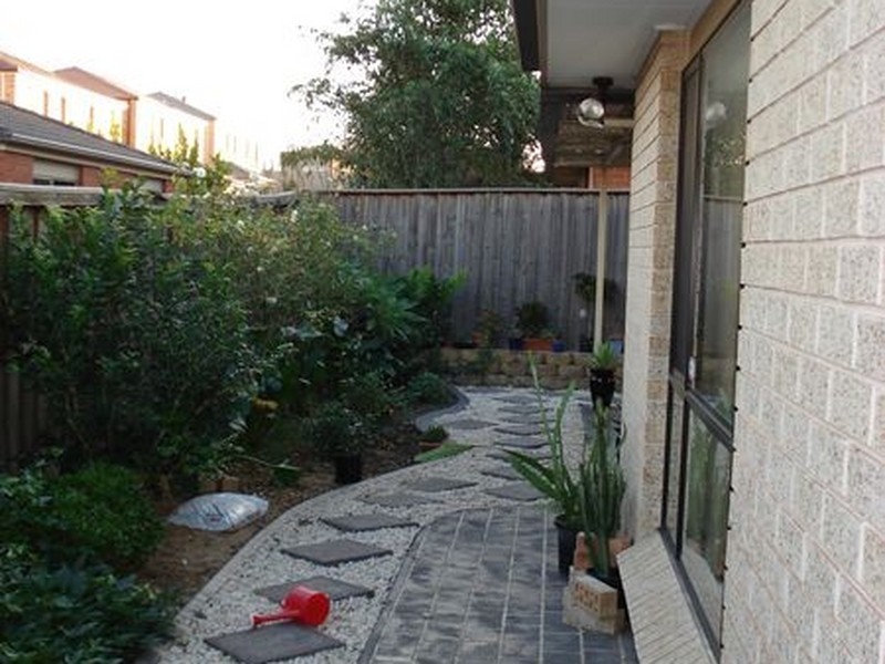 8 Malvern Rd, Glenwood NSW 2768