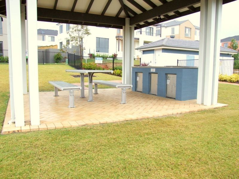 16 Spearwood Gl, Acacia Gardens NSW 2763