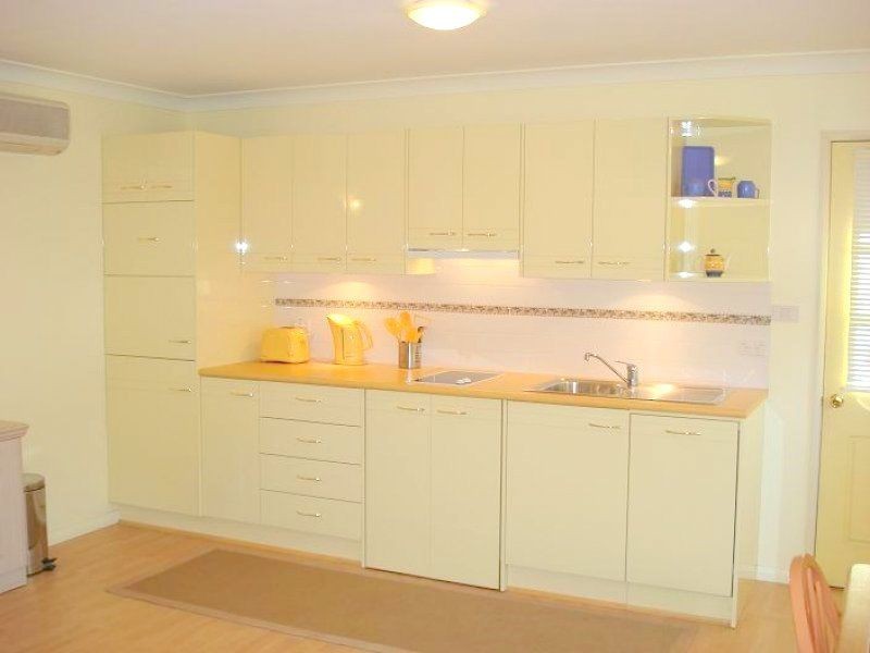 2 Bonnefin Place, Castle Hill NSW 2154