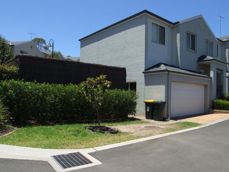 32/92-100 Barina Downs Rd, Baulkham Hills NSW 2153