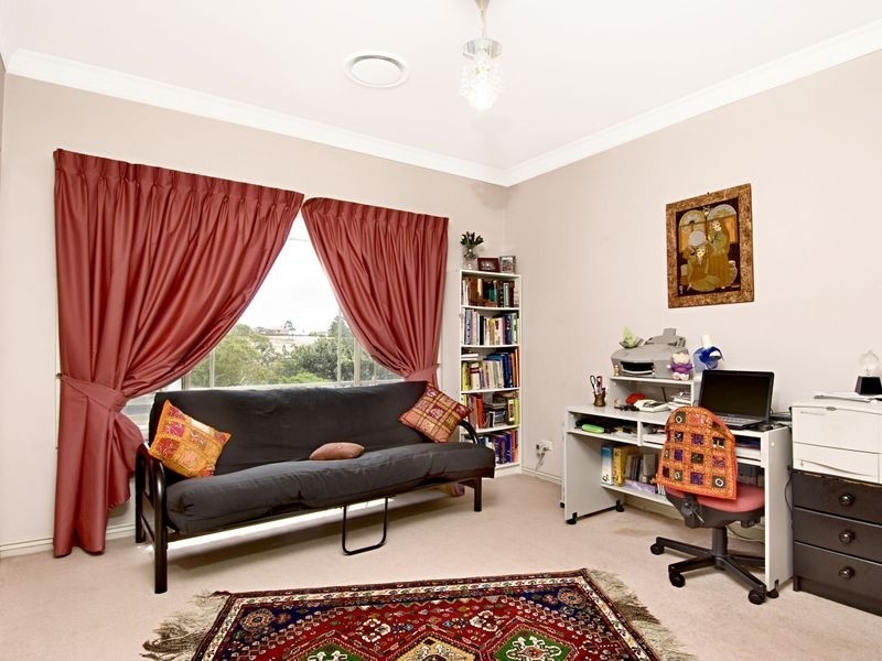 1 Arbor Glen, Castle Hill NSW 2154