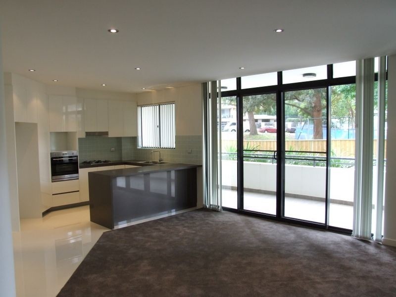 1-5 Mercer St, Castle Hill NSW 2154