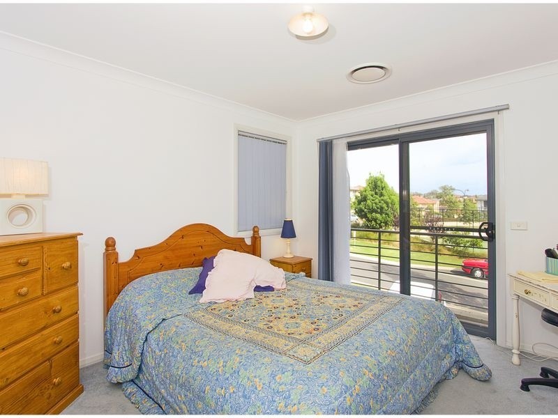 33 Rochdale Cres, Stanhope Gardens NSW 2768