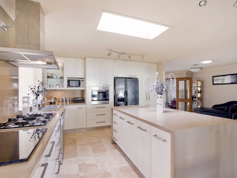 36 Gindurra Avenue, Castle Hill NSW 2154