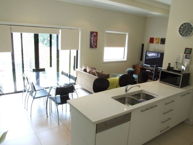 6/375-379 Old Northern Rd, Castle Hill NSW 2154