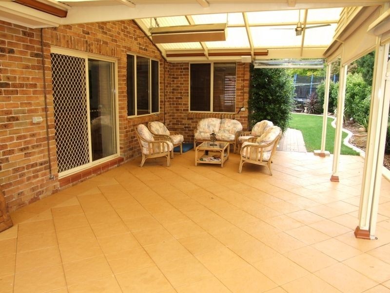 15 Wildflower Pl, Kellyville NSW 2155