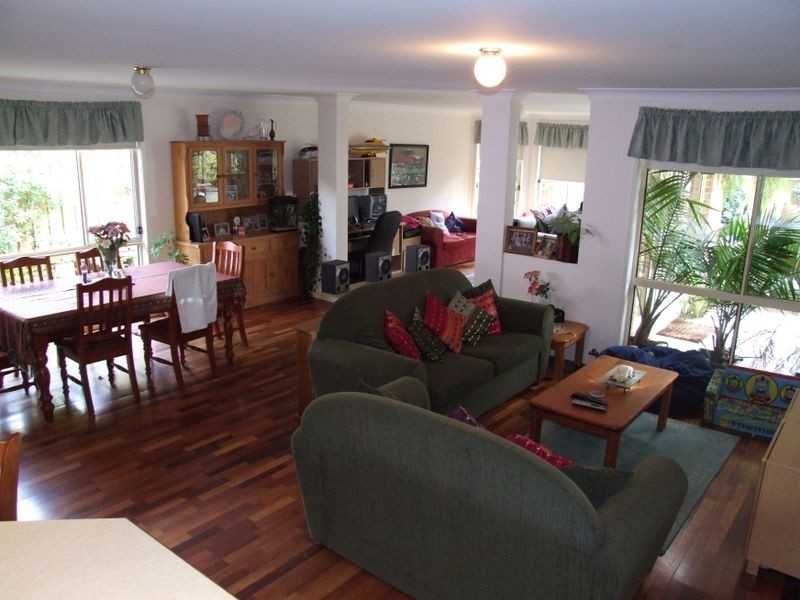 14 Knightsbridge Ave, Glenwood NSW 2768