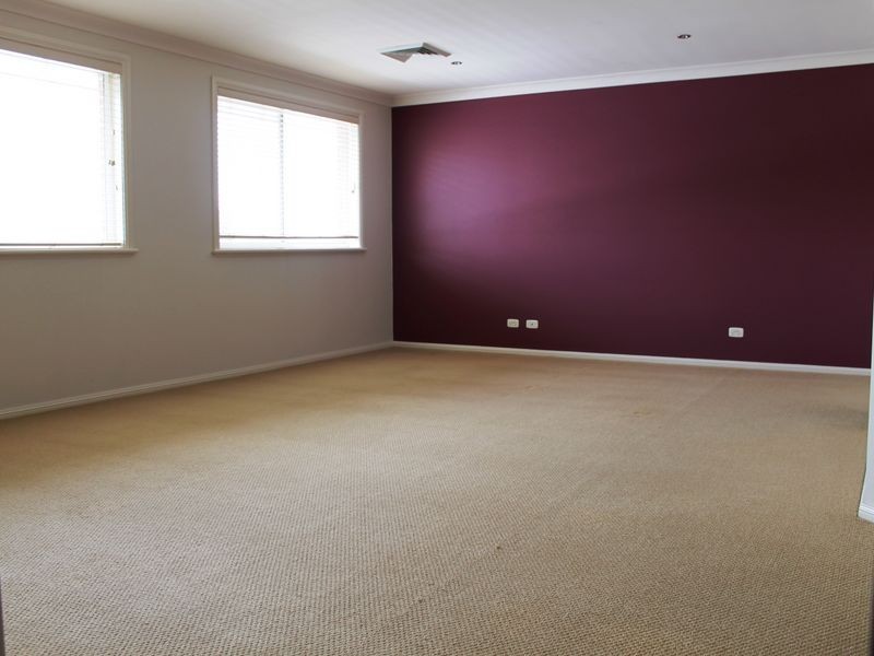 41 Greyfriar Pl, Kellyville NSW 2155