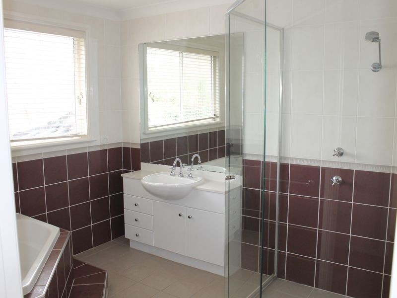 41 Greyfriar Pl, Kellyville NSW 2155