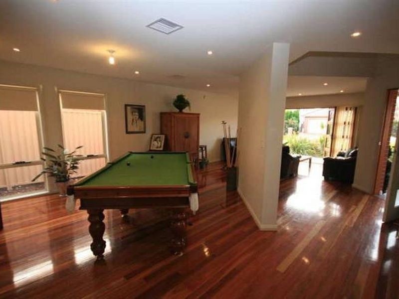 15a Rothwell Cct, Glenwood NSW 2768