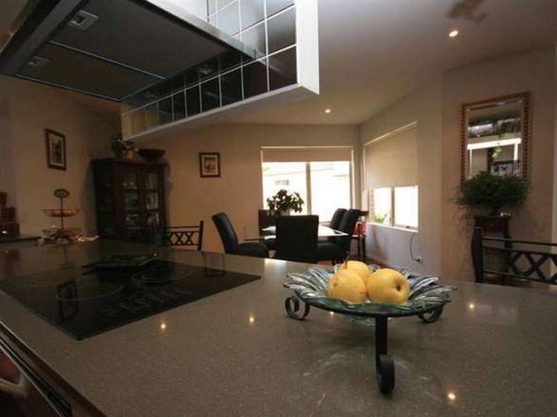 15a Rothwell Cct, Glenwood NSW 2768