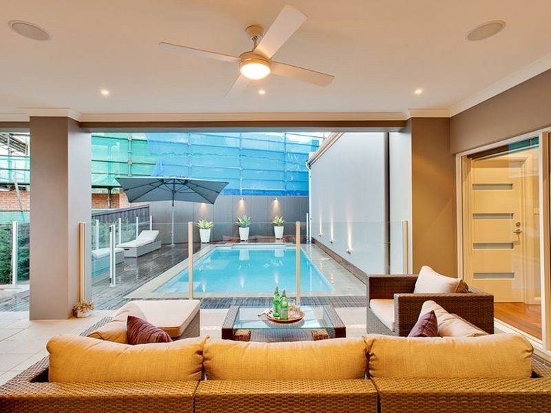 6 Braeburn Cresent, Bella Vista NSW 2153