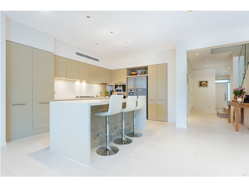 17 The Pointe, Bella Vista NSW 2153