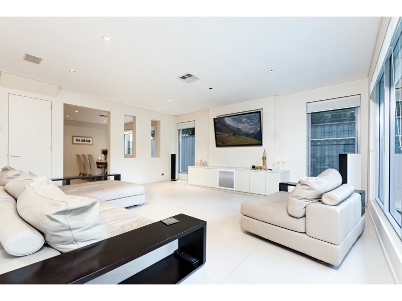 17 The Pointe, Bella Vista NSW 2153