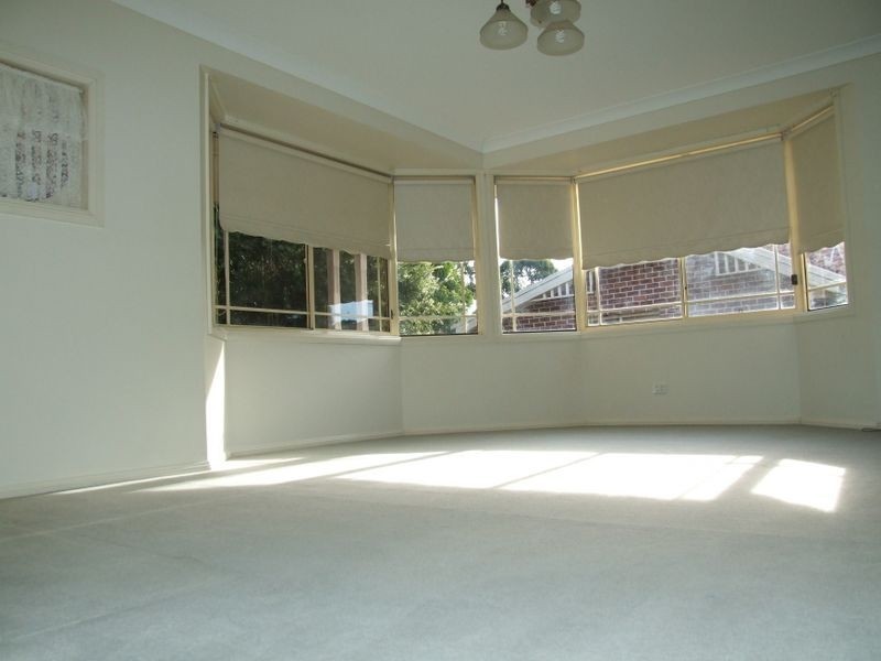 12 Paula Pearce Pl, Bella Vista NSW 2153