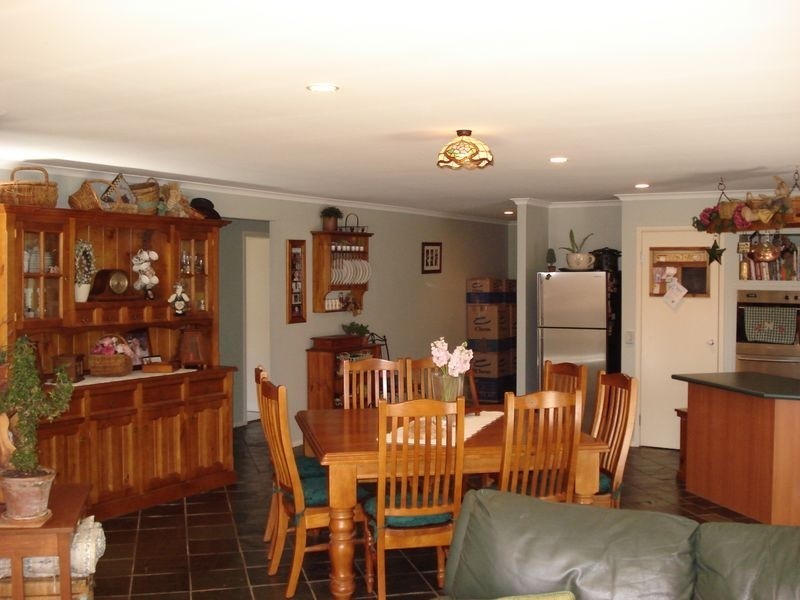 23 Armine Way, Beaumont Hills NSW 2155