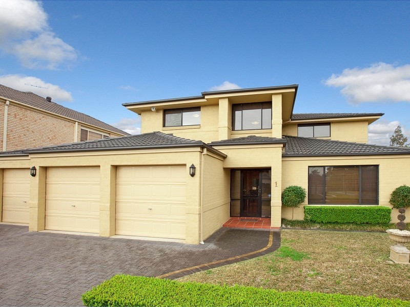 1 Crestview Ave, Kellyville NSW 2155