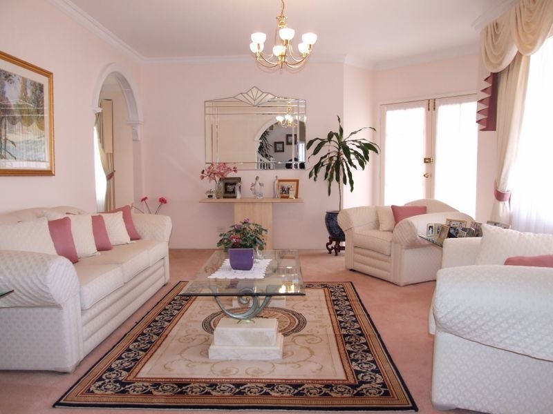 5 Grant Glade, Bella Vista NSW 2153