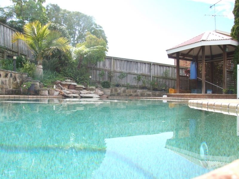 5 Grant Glade, Bella Vista NSW 2153