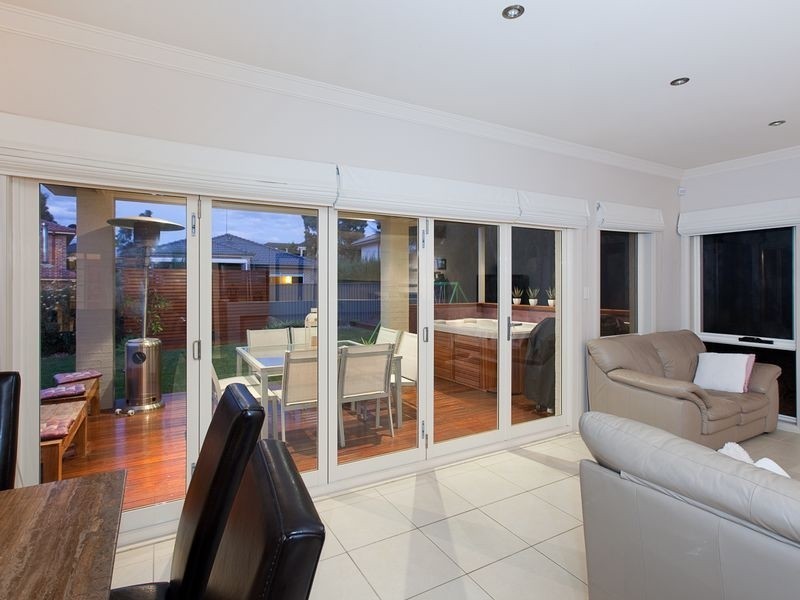 6 Houseman Ave, Kellyville NSW 2155