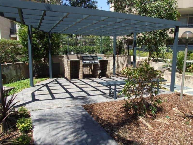 12/22-26 Mercer Street, Castle Hill NSW 2154