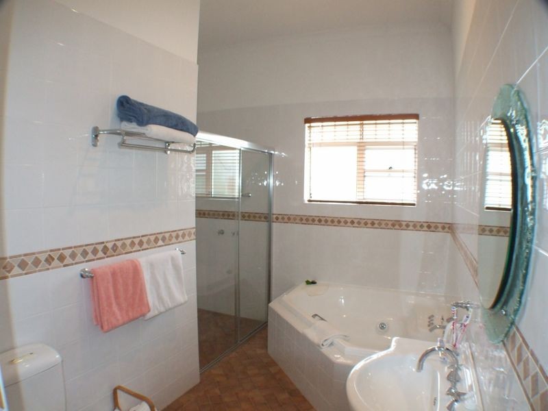 2 Chipp Court, Bella Vista NSW 2153