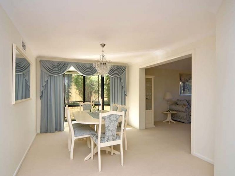 6 Fraser Av, Kellyville NSW 2155