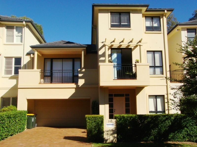 96 Linden Way, Bella Vista NSW 2153