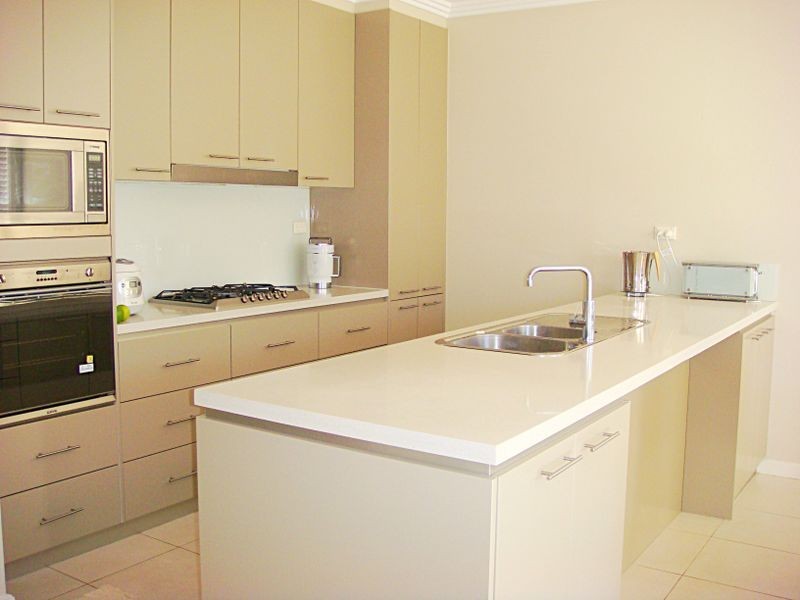 96 Linden Way, Bella Vista NSW 2153
