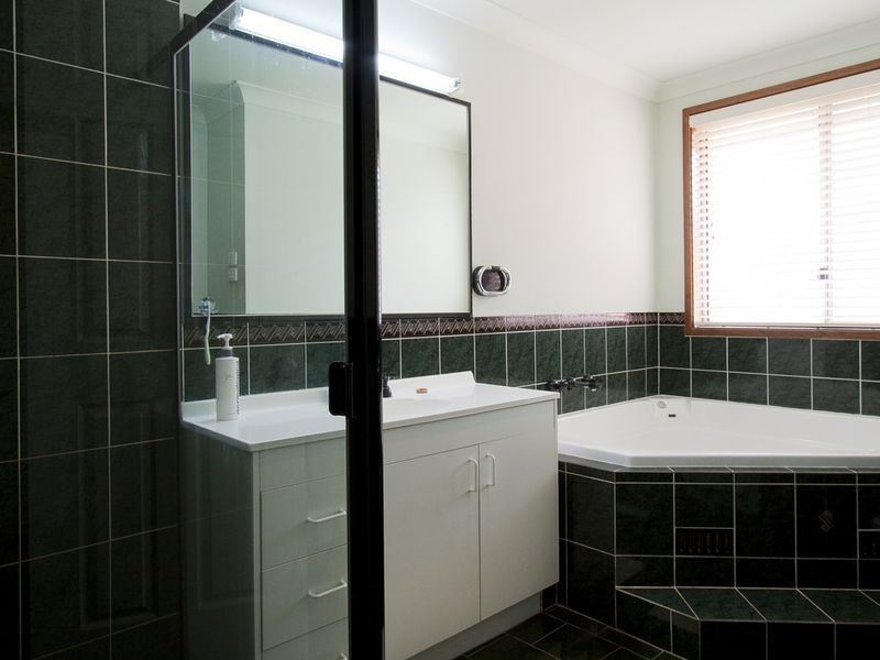 35 Francesco Cr, Bella Vista NSW 2153