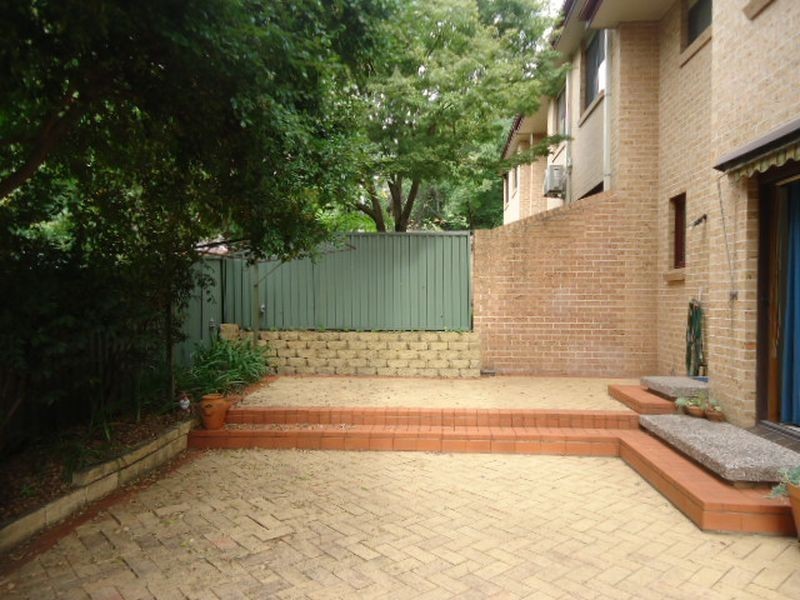 17/9 Oakland Avenue, Baulkham Hills NSW 2153