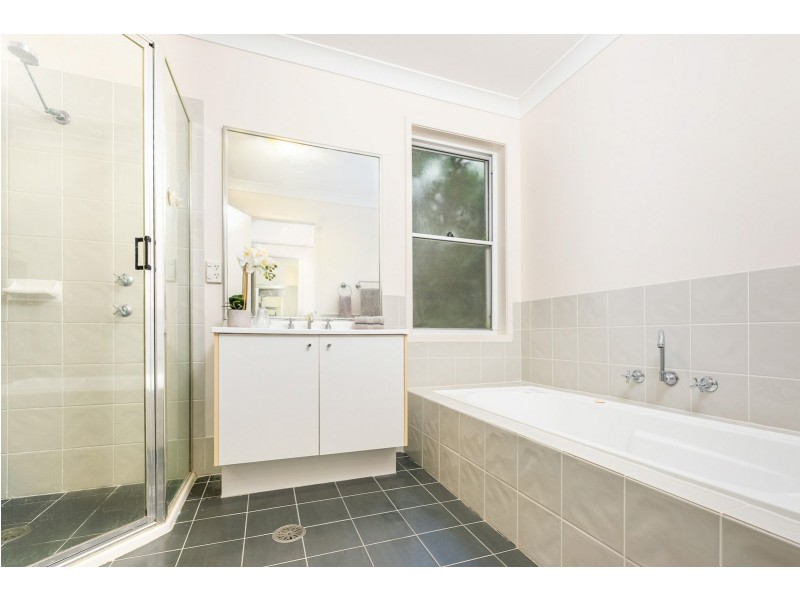 11 Marlow Pl, Kellyville Ridge NSW 2155