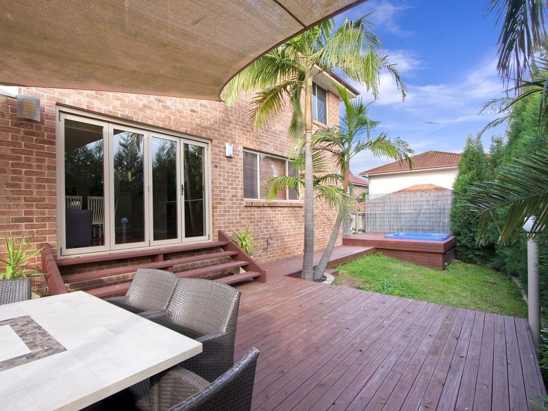 7 Garrett Way, Glenwood NSW 2768