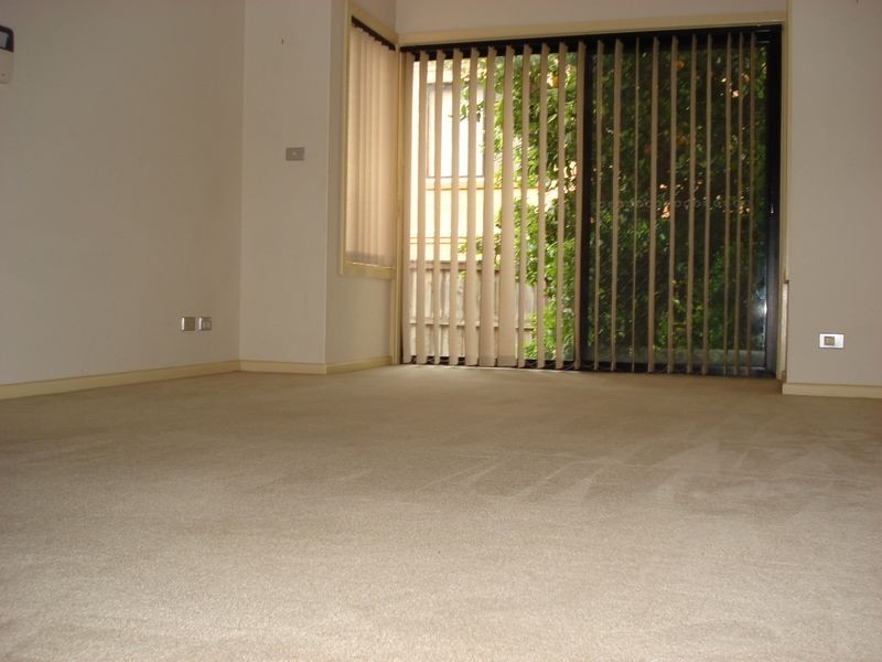 2/101 Bella Vista Drive, Bella Vista NSW 2153