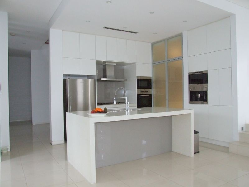 2 Ashburn Close, Bella Vista NSW 2153