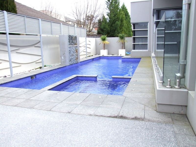 2 Ashburn Close, Bella Vista NSW 2153