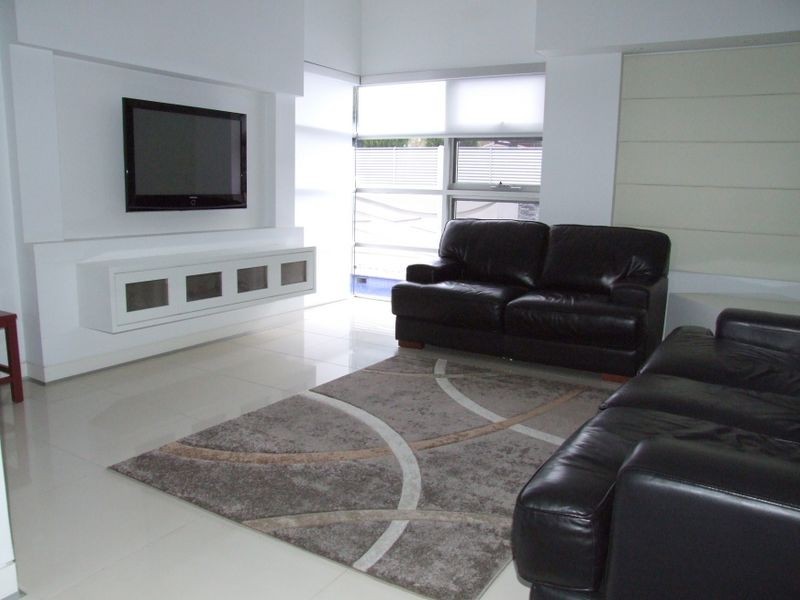 2 Ashburn Close, Bella Vista NSW 2153