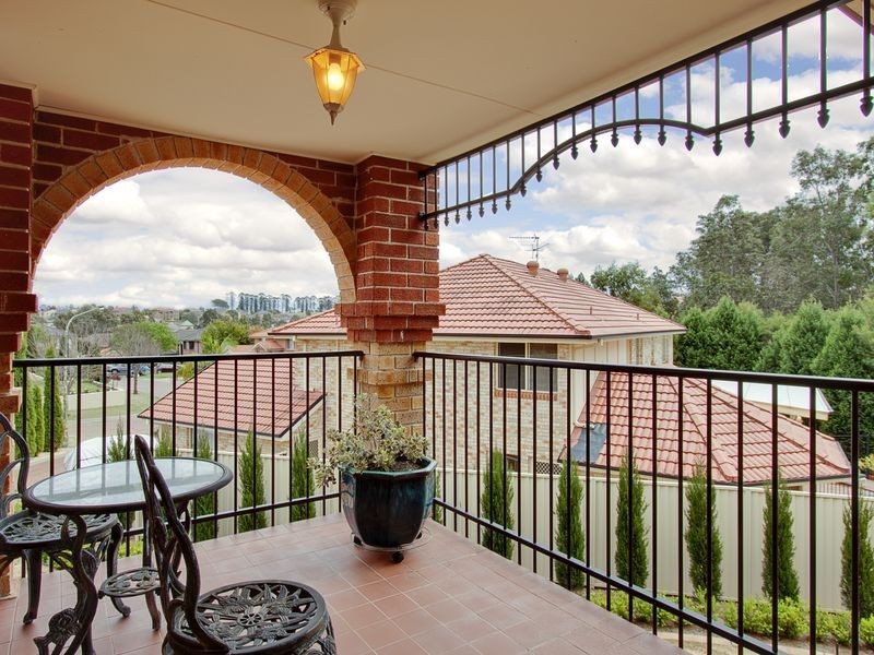 9 Orangery Place, Bella Vista NSW 2153