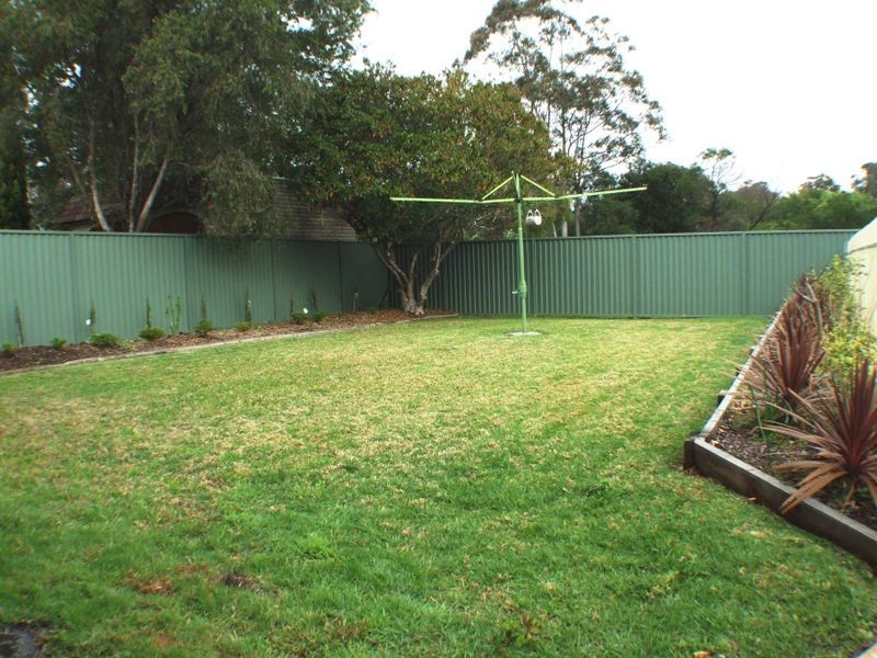 91 Hutchins Cres, Kings Langley NSW 2147