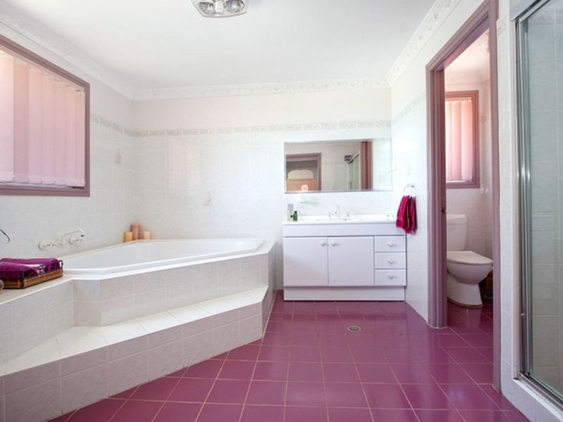 55 Crestview Drive, Glenwood NSW 2768