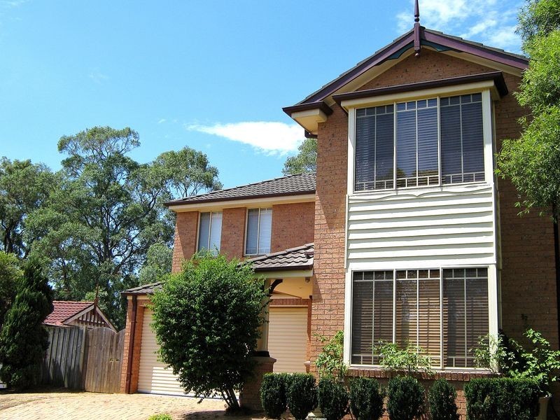 15 Garrett Way, Glenwood NSW 2768