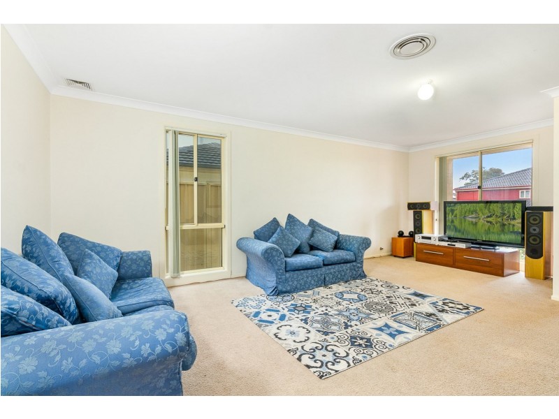 8 Capizzi Place, Castle Hill NSW 2154