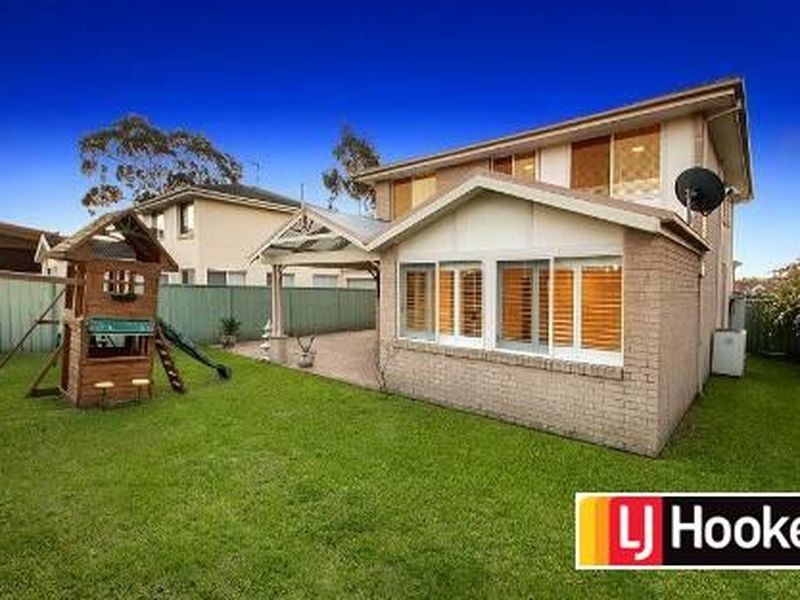 9 Aberdour Ave, Rouse Hill NSW 2155