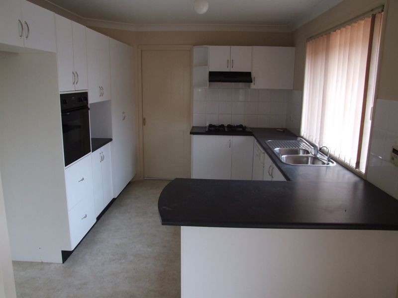 10 Redgum Crescent, Beaumont Hills NSW 2155