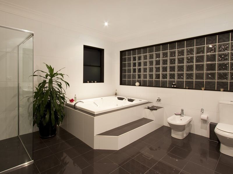 11 Blacksmith Court, Bella Vista NSW 2153