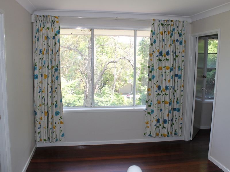 27 Grevillea Grove, Baulkham Hills NSW 2153