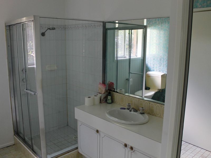 27 Grevillea Grove, Baulkham Hills NSW 2153