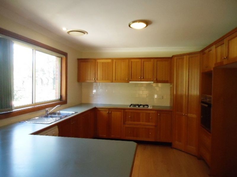 63 Crestview Ave, Kellyville NSW 2155